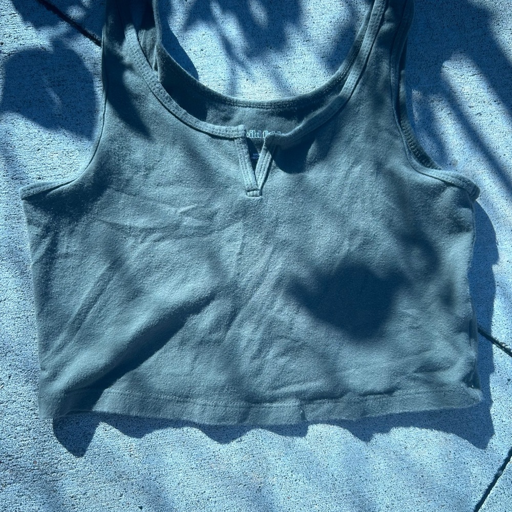 Women's Sleeveless Top in Gray